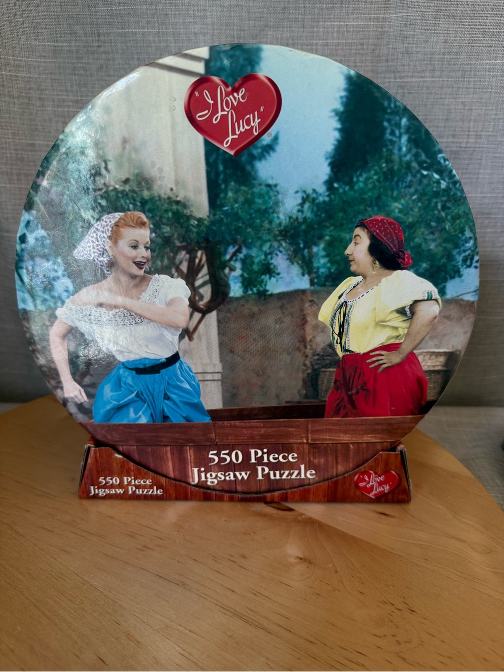 Vtg I Love Lucy Puzzle Fun Grape Stomping s #I50  550 Pieces USAopoly